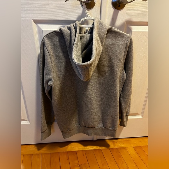 CROOKS AND CASTLES Grey Hoodie Size Small - Picture 2 of 3